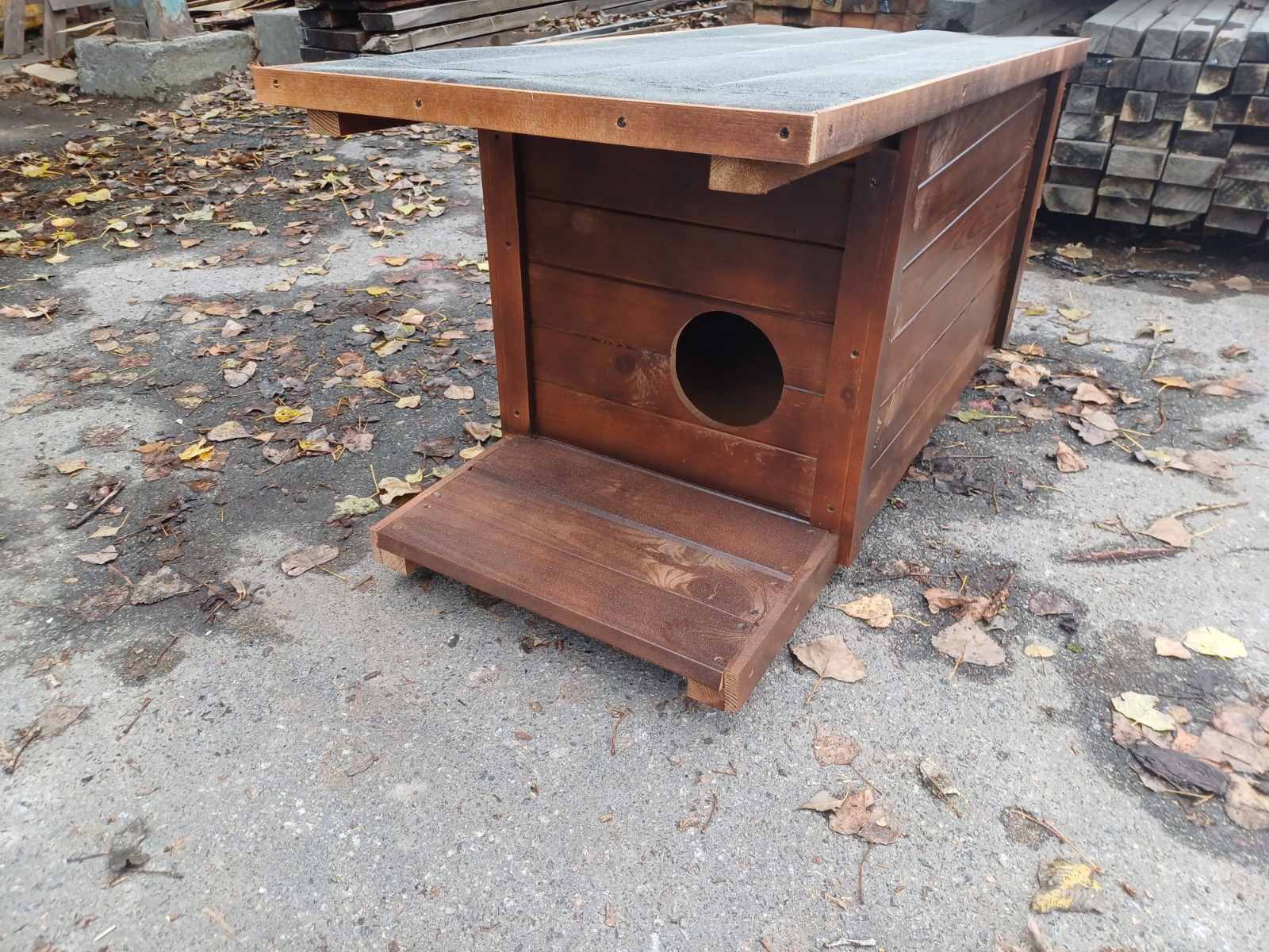 Котяча будка класична (70см*40см*50см)